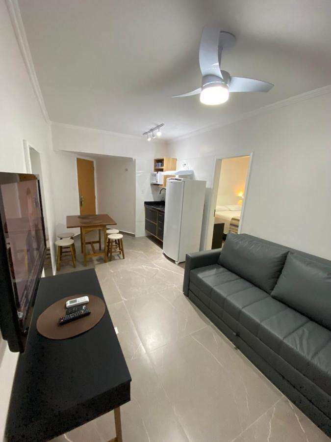 Flat - Acomoda Ate 4 Hospedes - Bairro Do Gonzaga - Santos Sp Exteriör bild